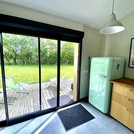 La Lande - Petite Maison Avec Jardin Vendat Экстерьер фото